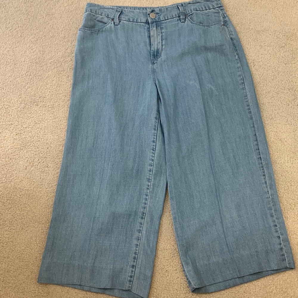 Chico’s Wide leg Crop pants
